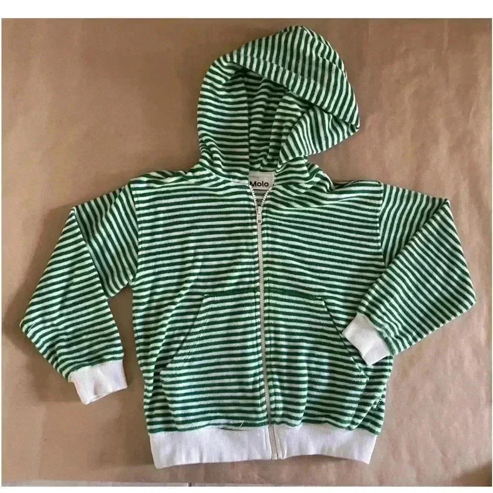 Molo Size 128 | 7-8 | Green Terry
Stripe Hoodie